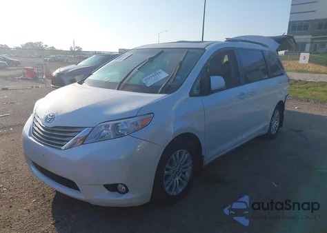 2015 Toyota Sienna Xle Premium 8 Passenger from USA, damaged, VIN 5TDYK3DC1FS675011